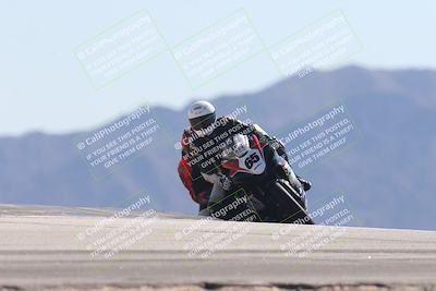 media/Oct-30-2025-Racers Edge (Thu) [[dabbdaf680]]/3-B Group/Session 4 Turn 9/